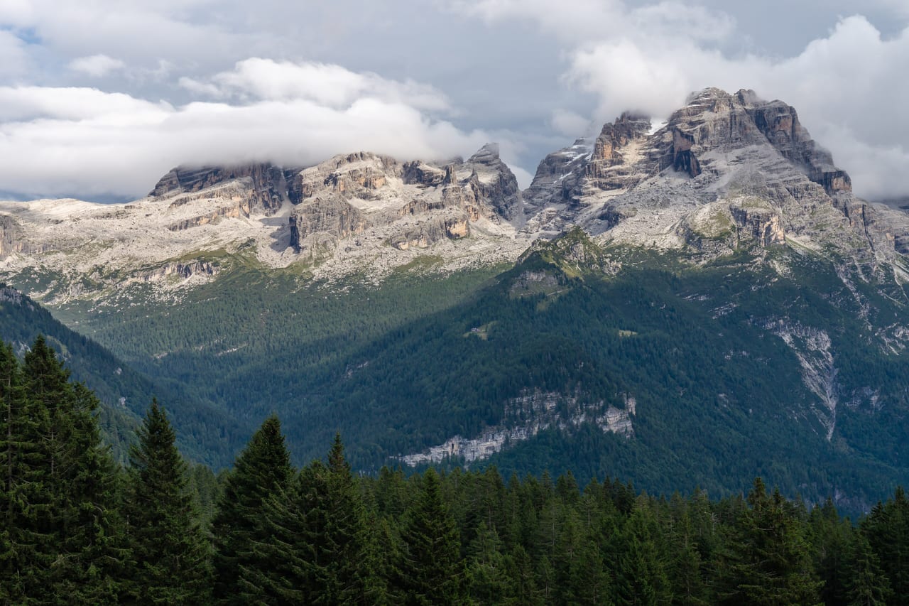 Dolomites, Italie, montagne et formation rocheuse