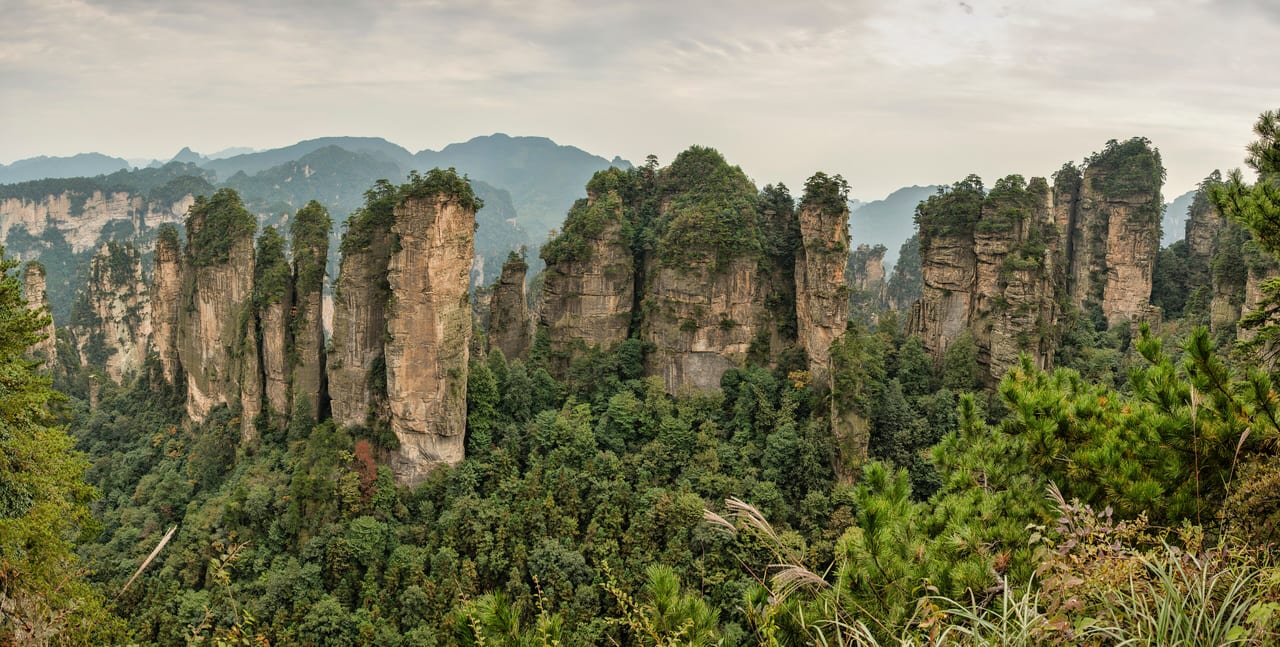 Wulingyuan et Zhangjiajie, Chine, formation rocheuse et montagne